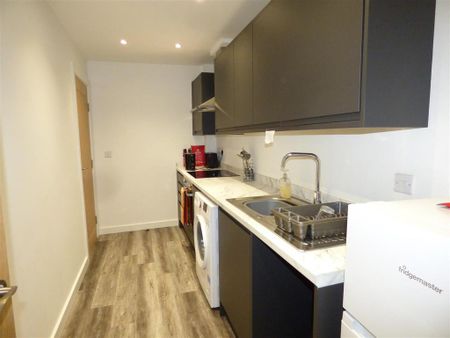 1 bedroom flat to rent - Photo 3