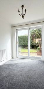 3 bedroom detached house to rent - Photo 3
