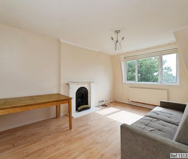 2 bed Apartment in Victoria Road , Romford, RM1 2JS - Photo 1