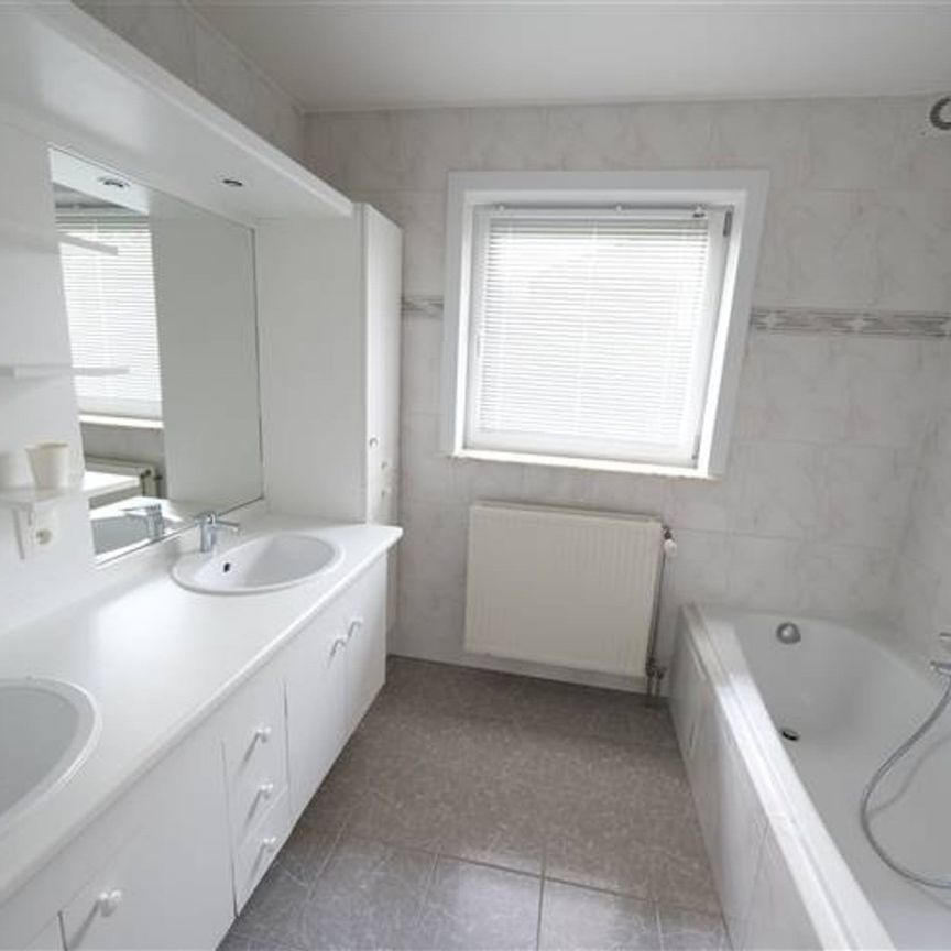 Tout savoir sur cette maison à Wezembeek-Oppem, à Wezembeek-Oppem - Photo 1