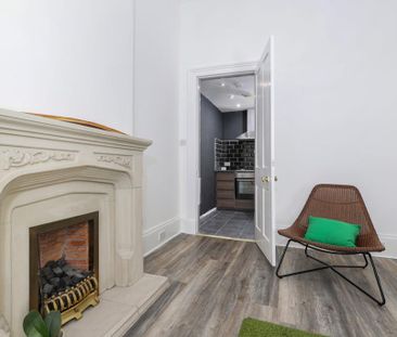 2 bedroom terraced house to rent - Photo 5