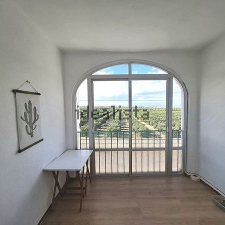 Alquiler de piso en Urb. Lagojardín I - Photo 1