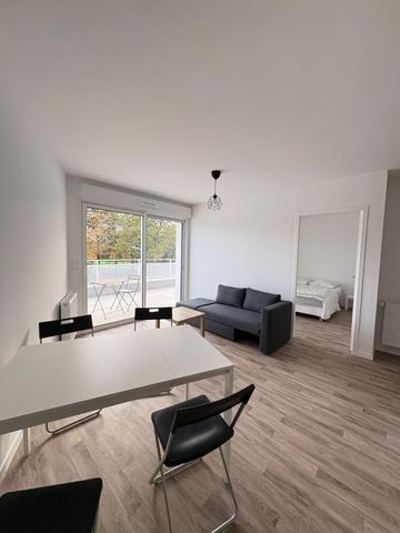 Location Appartement 2 pièces Meublé 41m² LE RELECQ KERHUON 29480 - Photo 2