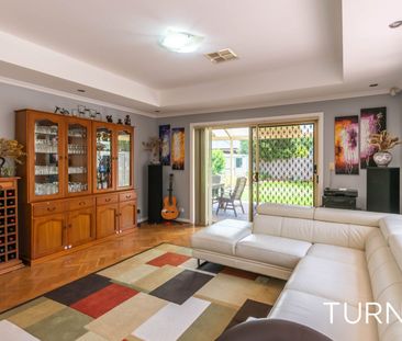 Well Presented Family Home - Photo 3