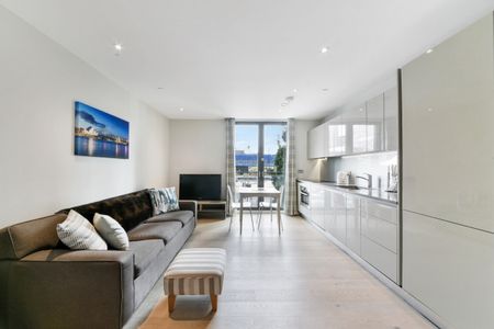 Studio Flat, St. Gabriel Walk, SE1 - Photo 4