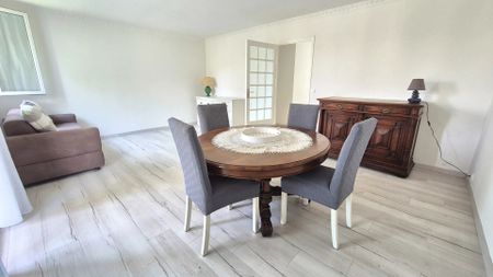 Location Appartement 3 pièces 65m² NICE 06100 - Photo 4