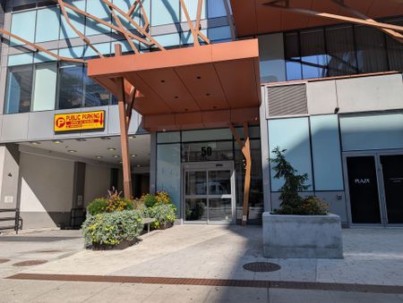 For Lease - 50 Wellesley Street Unit# 1801, Toronto, Ontario - Photo 5