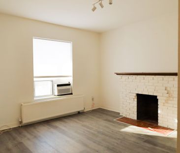 For Lease - 167 Westmount Avenue, Toronto, Ontario - Photo 2