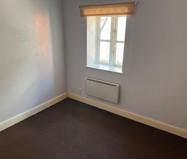 2 bedroom block of apartments to rent - Photo 5