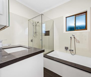 MODERN THREE BEDROOM HOME IN PRIME LOCATION - Photo 6