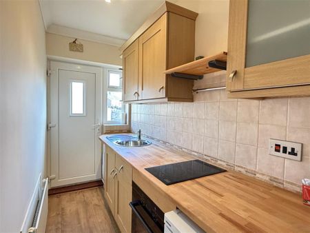 1 bedroom house to rent - Photo 2