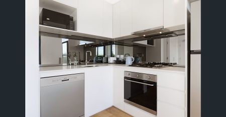 Spacious Fully Furnished 1-Bedroom Apartment in Epping - Photo 4