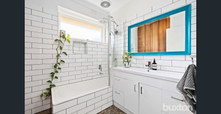 Serene Style in the Heart of Highett - Photo 5