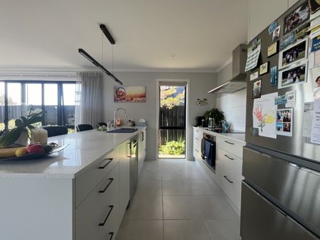 24 Kahikatea Way - Photo 2