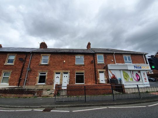2 bedroom terraced house to rent - Photo 1