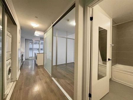For Lease - 426 University Avenue Unit# 1007, Toronto, Ontario - Photo 3