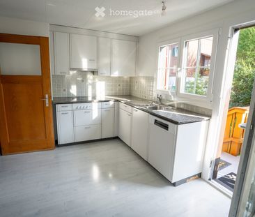 Charmante 5½-Zimmer-Wohnung im Chalet mit Wintergarten und grossem ... - Photo 5