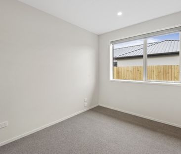 Brand new, premium 2-Bedroom Home in Belfast - Photo 2