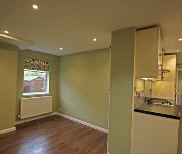 St Aldhelm Road, Bradford On Avon, BA15 - Photo 4