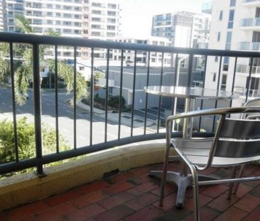 Studio Unit with Amazing Views! - Photo 2