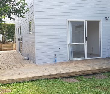 Easy living in good location - Photo 6