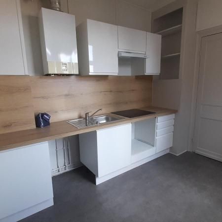 Location Appartement 2 pièces 65m² LILLE 59000 - Photo 3