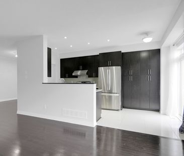 For Lease - 605 Sunburst Street, Leitrim, Ontario - Photo 6