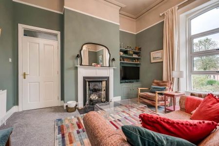 F Flat Notting Hill Manor, 118 Malone Road, Belfast, BT9 5HR - Photo 2