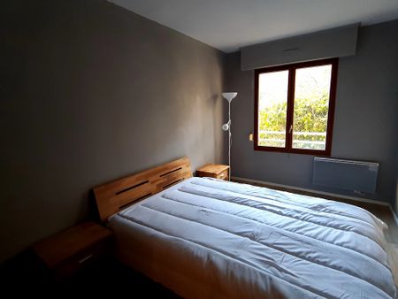 Location Appartement 2 pièces 42m² - Photo 3