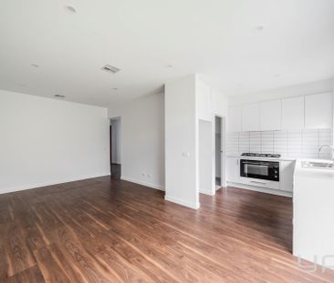 Brand New Townhouse! - Photo 1