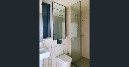 Fantastic Darling Harbour View !!! Luxury 3 bedroom on lv38! - Photo 4