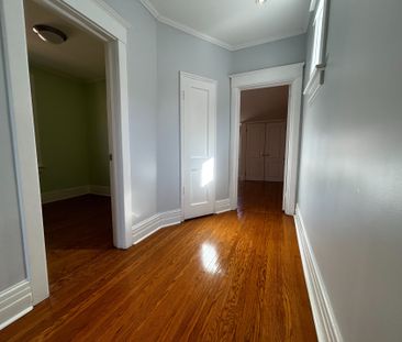 For Lease - 129 Kenwood Avenue, Toronto, Ontario - Photo 3