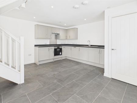 1 bedroom detached house to rent - Photo 3