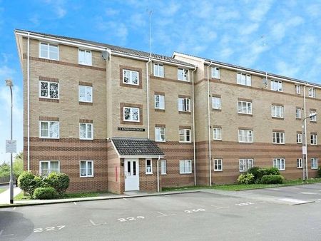 Princes Gate, High Wycombe, HP13 - Photo 2