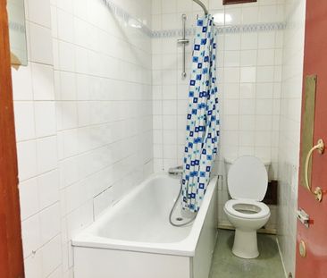 Holloway Road, Islington, London, N7 - Photo 5