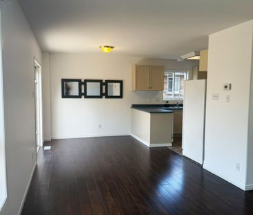 For Lease - 41 Sydenham Wells Court, Barrie, Ontario - Photo 3