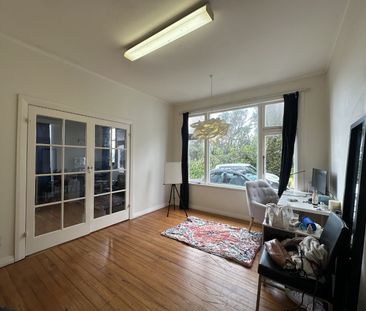 Two Bedroom House - Wadestown - Photo 2