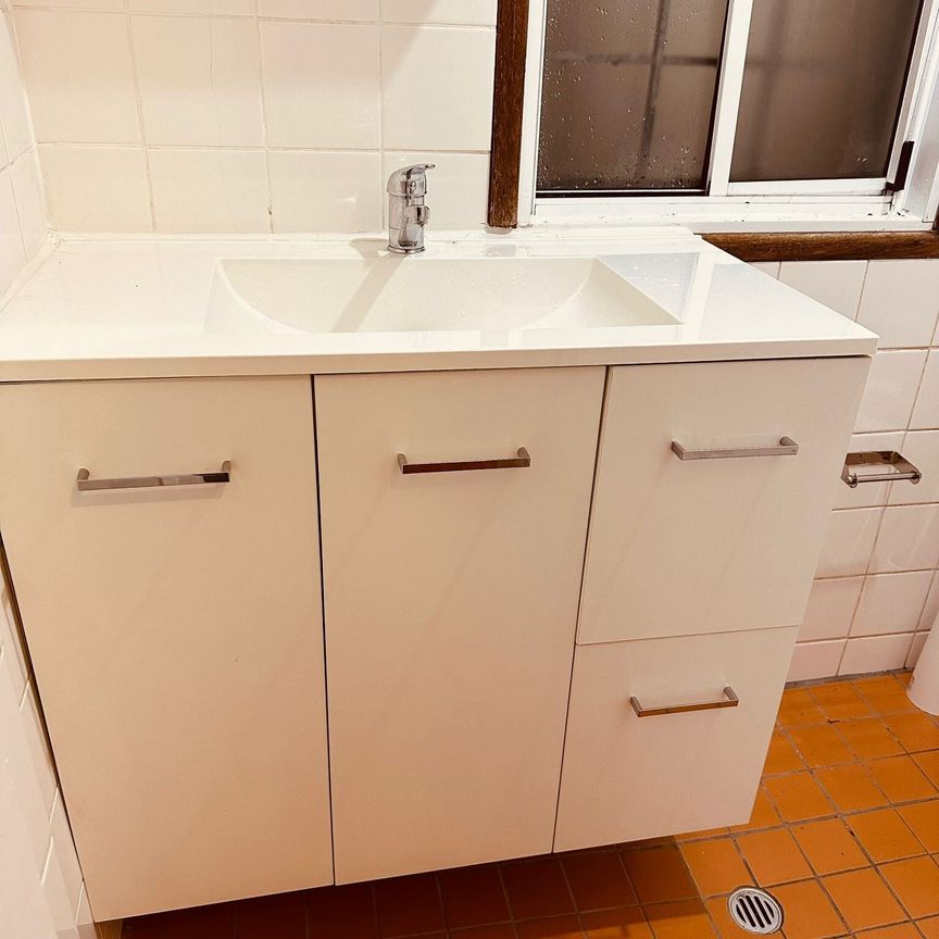 Erskineville - Photo 1