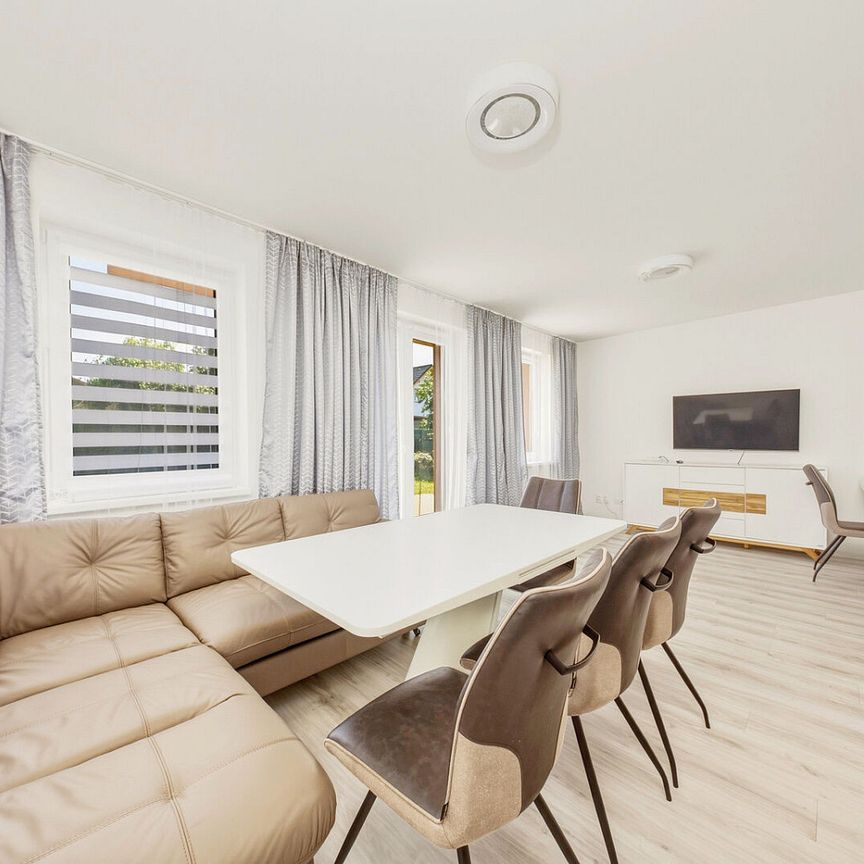 Pronájem domu 138 m² s pozemkem 1 024 m² - Photo 1