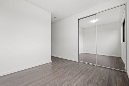 Level 2, 201/8-10 Moore Street, West Gosford - Photo 4