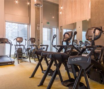 Studio to rent - Photo 1