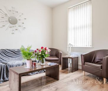 3 bedroom semi-detached house to rent - Photo 1