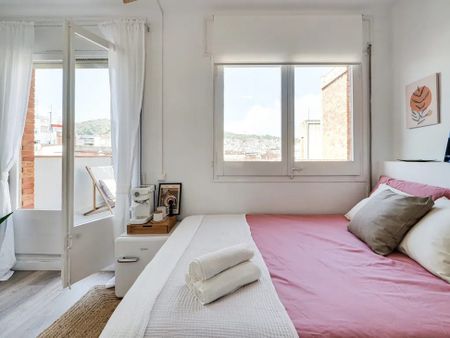 Passeig de Valldaura, Barcelona, Catalonia 08016 - Photo 5