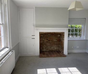 Cowley Hill, Borehamwood, Hertfordshire, WD6 5NB - Photo 4