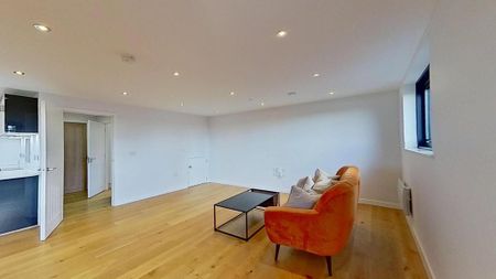 3 bedroom flat to rent - Photo 5