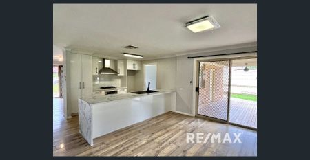 Perfect Family Home in Cul de Sac - Photo 2