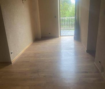 Location maison de village 3 pièces 95 m² à Saint-Salvadou (12200) - Photo 3