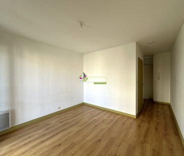 Location Appartement 1 pièce 23m² - Photo 6