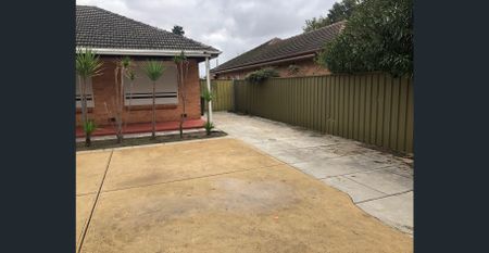 CHARMING HOME IN GREAT LOCATION - Photo 4