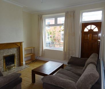 3 bedroom terraced house to rent - Photo 1
